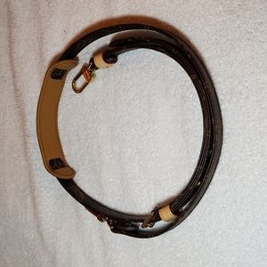 Louis Vuitton monogram shoulder strap